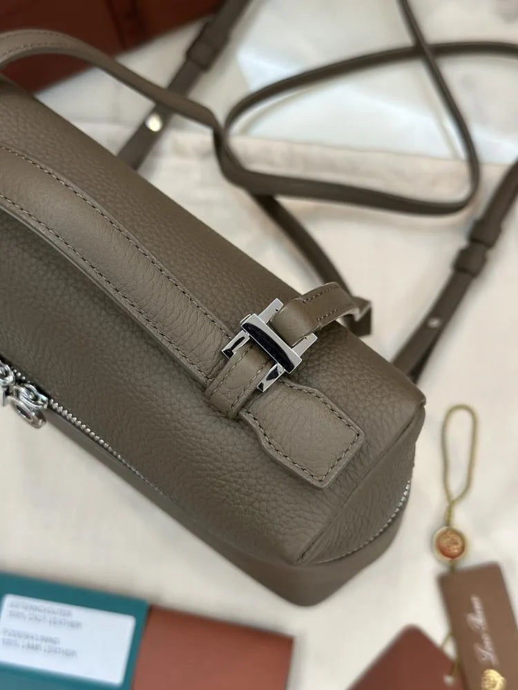 Loro Piana 23.5 Extra Cep