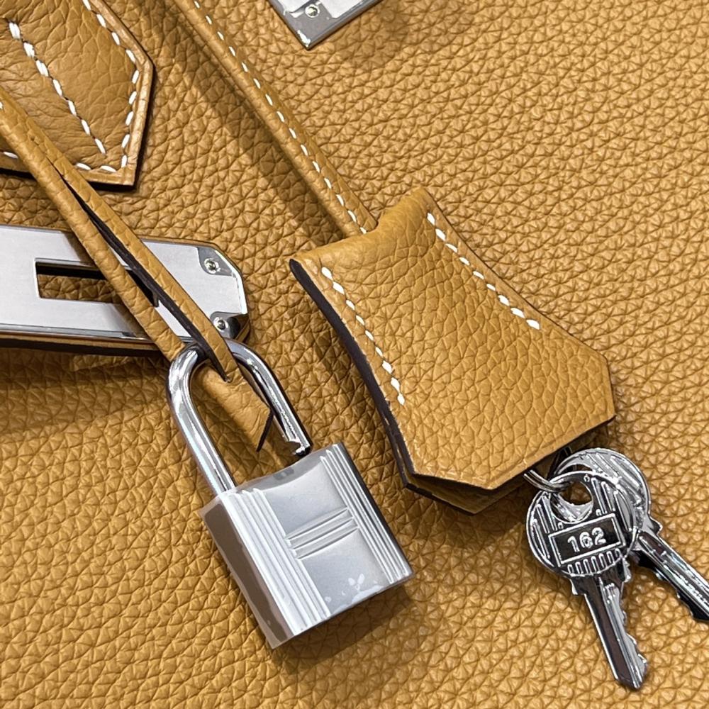 Hermès Birkin 30 Gold Togo