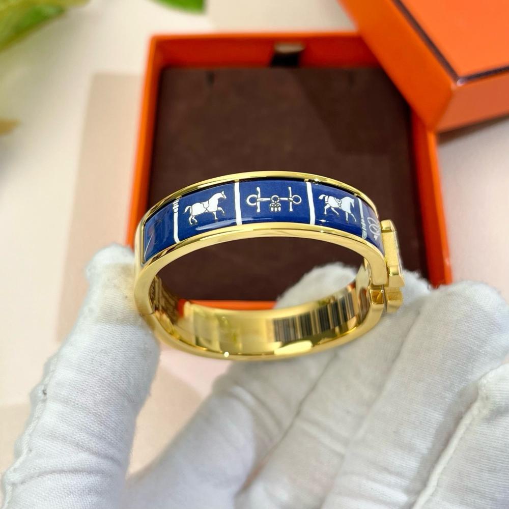 Hermès Clic H Bracelet – Ride Collection