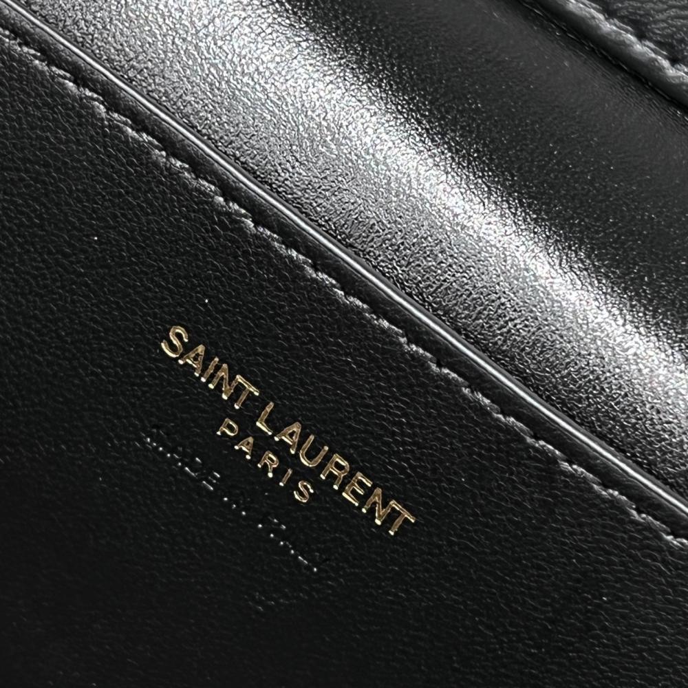 Saint Laurent Gaby Kuzu Derisinden Makyaj Çantası
