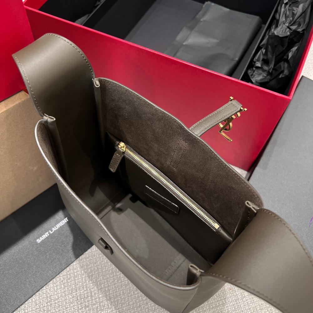 Saint Laurent 5 À 7 Small Flexible Bag