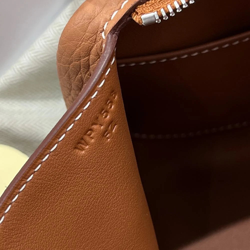 Hermēs Mini Lindy 20 Gold Clemence
