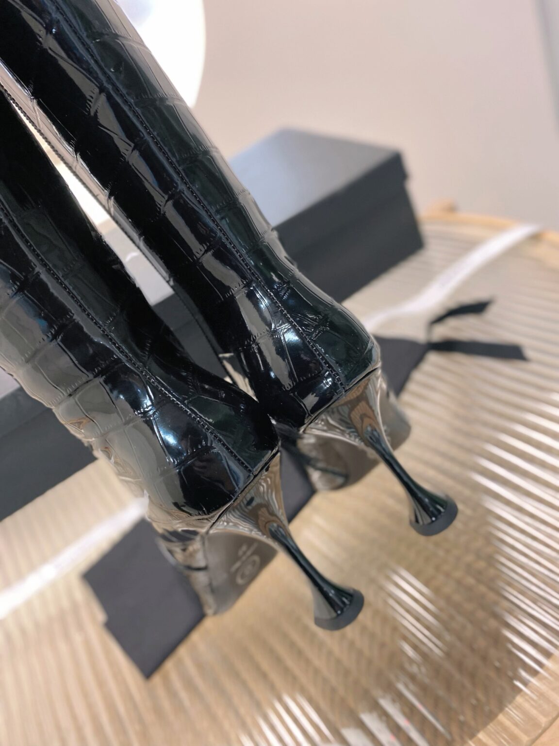 Chanel Timsah Deri Çizmeler - Glimmer of Luxury