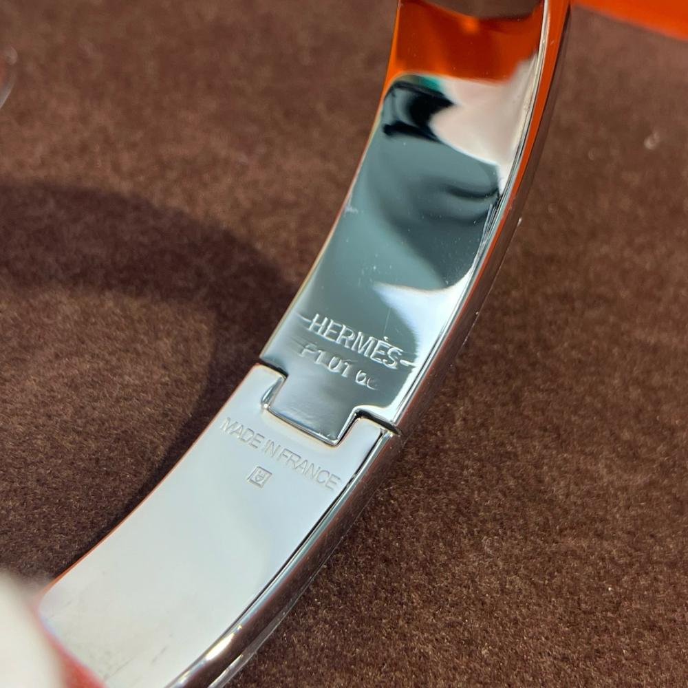 Hermès Clic H Bracelet – Ride Collection (Cream Enamel)