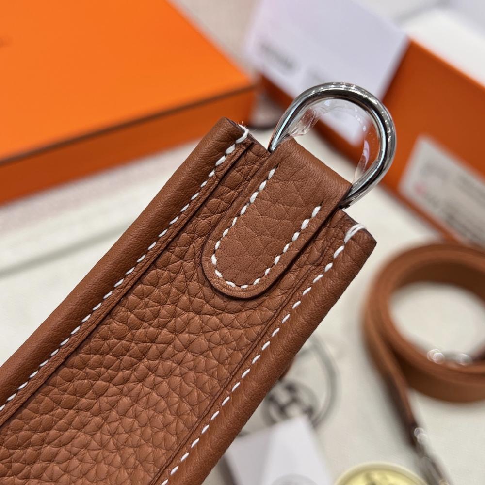 Hermès Evelyne 16cm Togo Leather Shoulder Bag