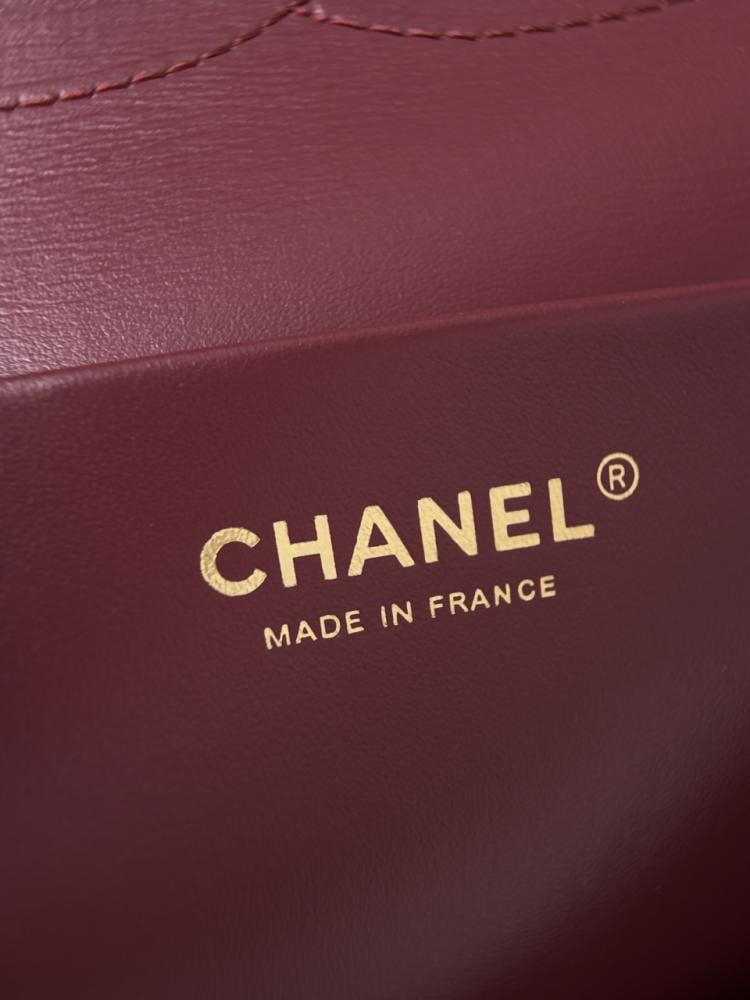 Chanel Maxi “Souplissimo” Küçük Kapaklı Çanta