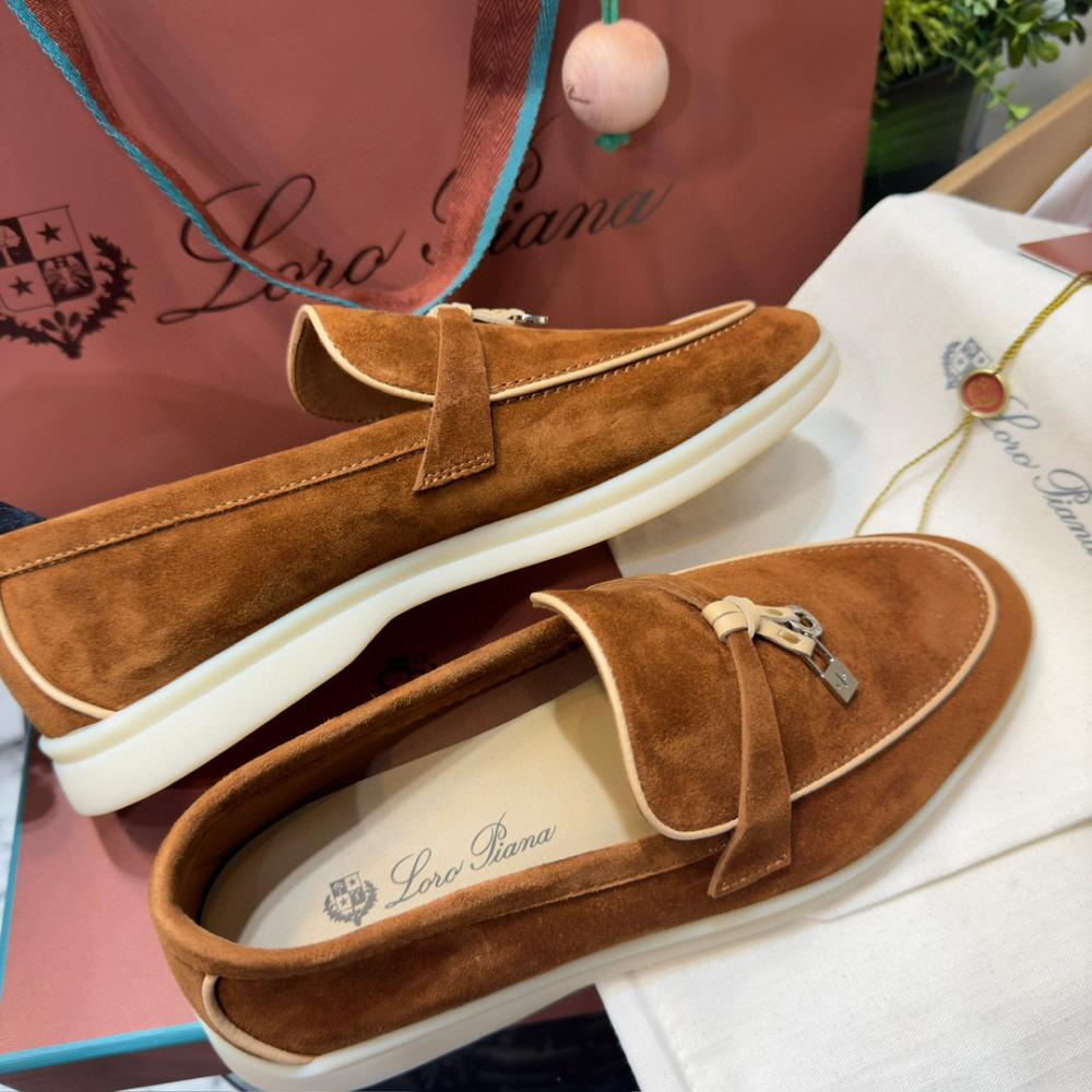 Loro Piana Yaz Büyüsü Yürüyüş Ayakkabısı - Karanfil - Glimmer of Luxury