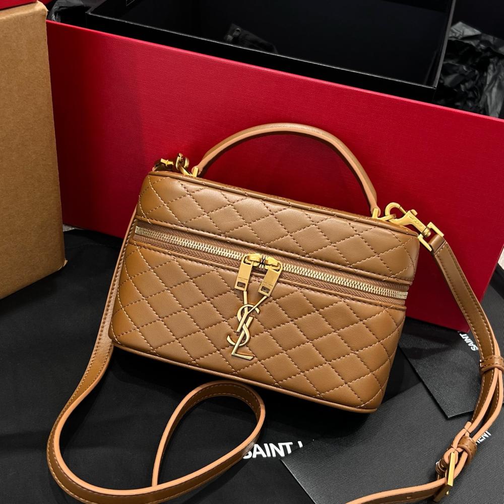 Saint Laurent Gaby Kuzu Derisinden Makyaj Çantası