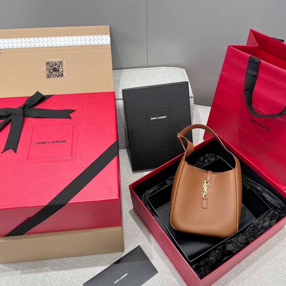 Saint Laurent 5 À 7 Small Flexible Bag