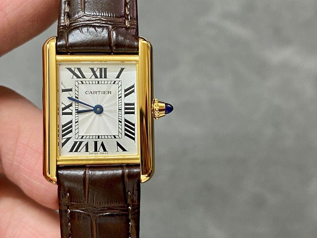 Cartier Tank Saatler - Glimmer of Luxury