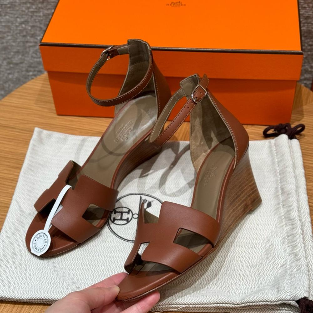 Hermès Oasis Sandals Black &amp; Argent Grey