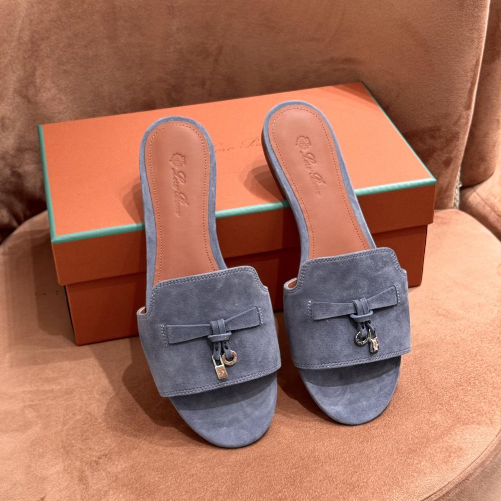 Loro Piana Summer Charms Ser Kadın Sandalet - Kot - Glimmer of Luxury