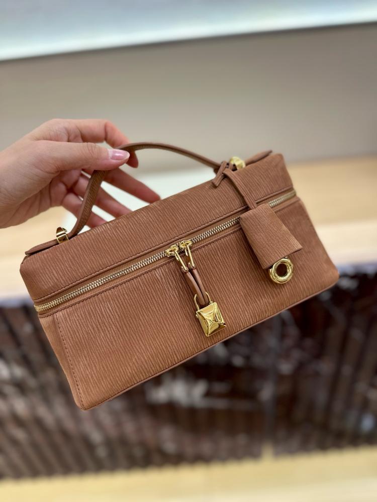 Loro Piana – Extra 23