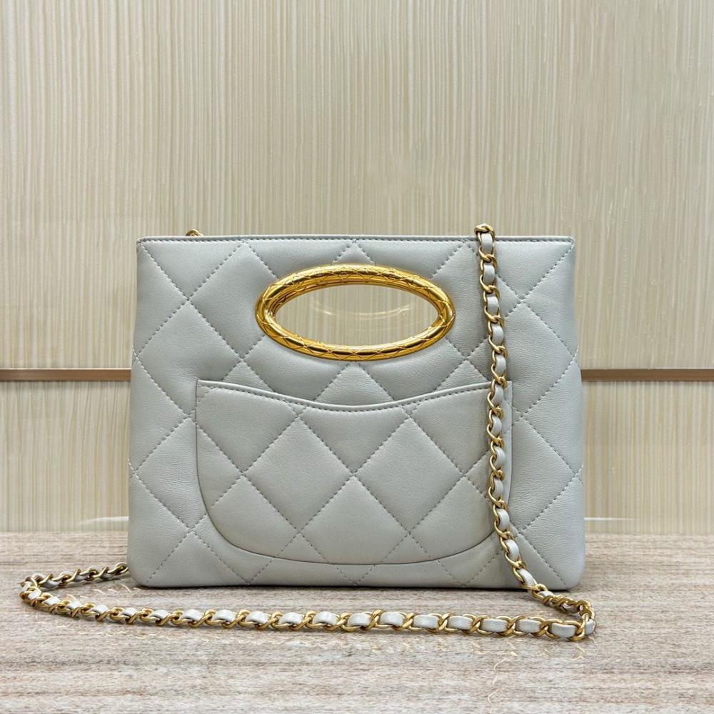 Chanel 24B Debriyaj - Glimmer of Luxury