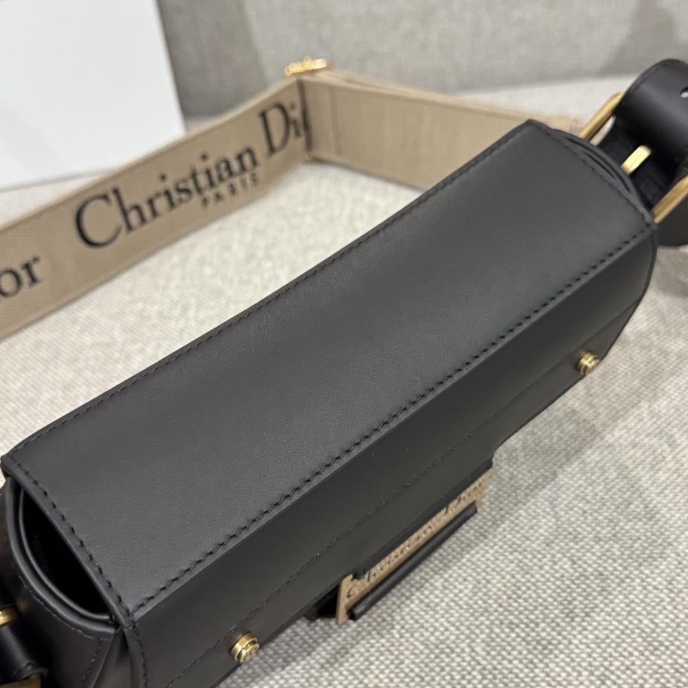Dior Küçük Streetchic Çanta