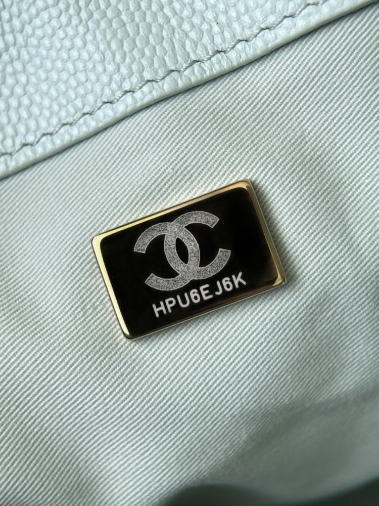 Chanel 25C حقيبة هوبو كبيرة للسفر
