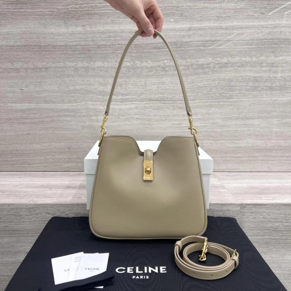 Küçük Camille 16 Yumuşak Çanta Pürüzsüz Dana Derisi - Glimmer of Luxury