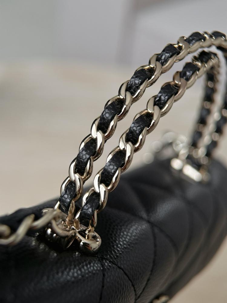 Chanel 25C Chain Handbag 