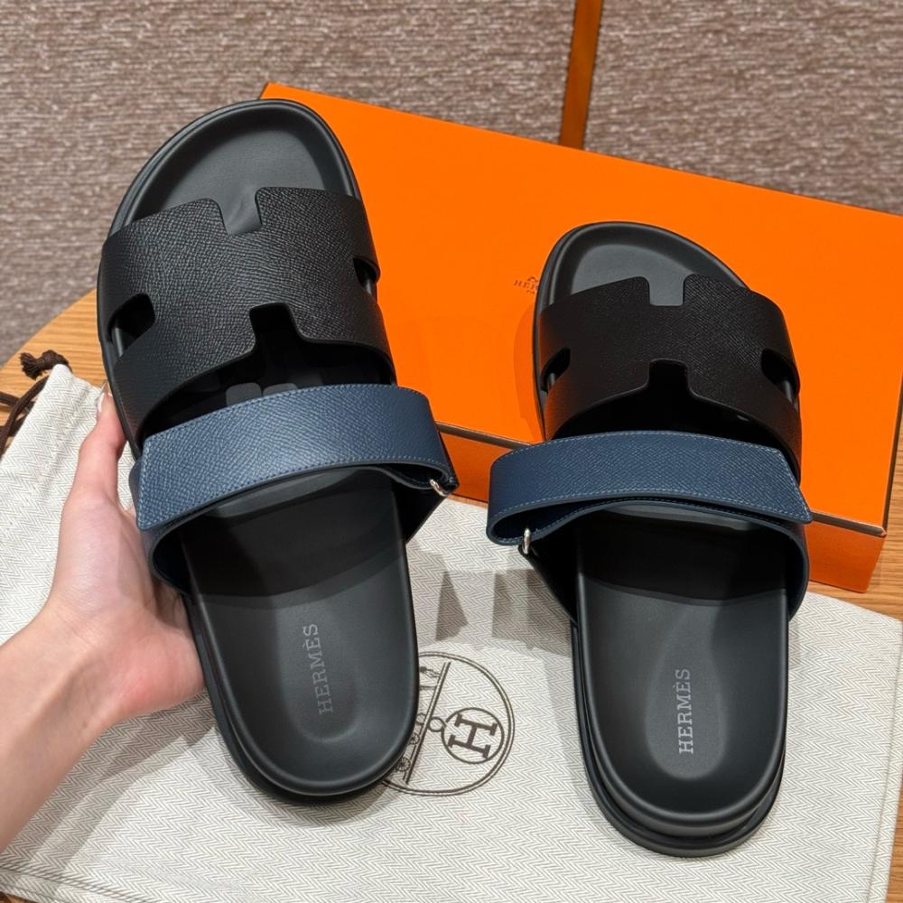 Hermès Chypre Sandals - Clay Beige