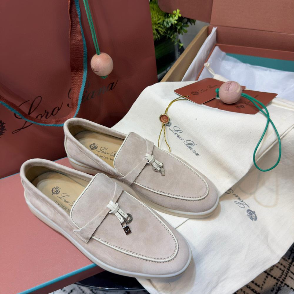 Loro Piana Yaz Büyüsü Yürüyüş Ayakkabısı - İnci Tozu - Glimmer of Luxury