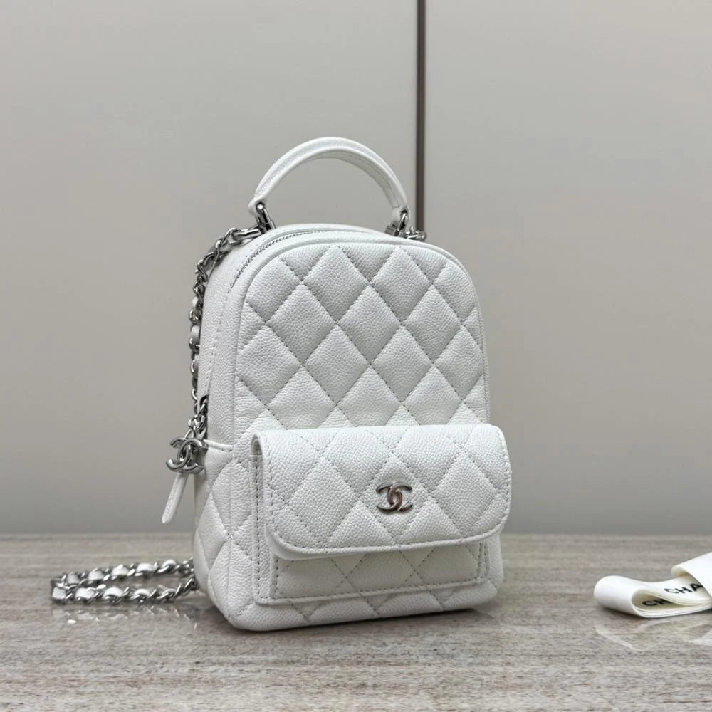 Chanel Kapitone Küçük CC Günlük Sırt Çantası Beyaz Havyar Gümüş Donanım