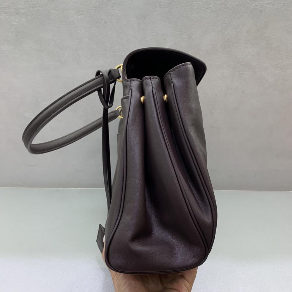Balenciaga Rodeo Top Handle Bag