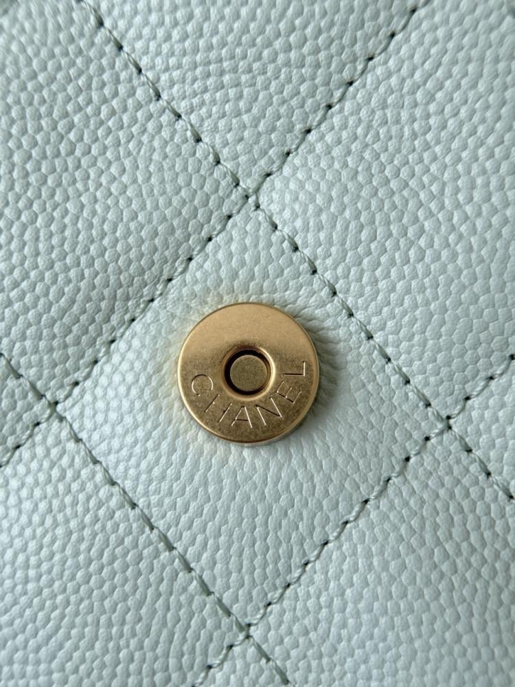 Chanel 25C حقيبة هوبو كبيرة للسفر