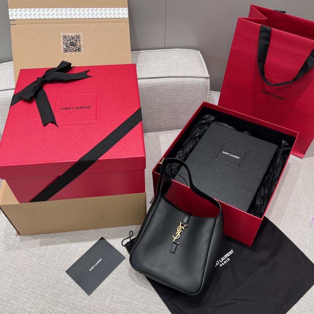 Saint Laurent 5 À 7 Small Flexible Bag