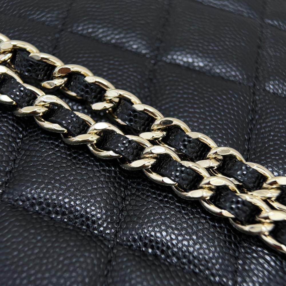 Chanel 25C Öğle Yemeği Kutusu Çantası - Glimmer of Luxury