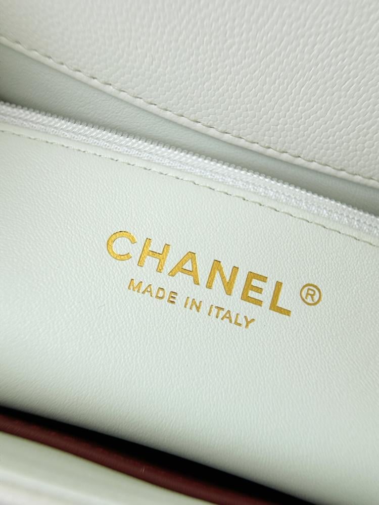 Chanel 26P Mini Shoulder Bag – Light Yellow Glossy Grained Calfskin