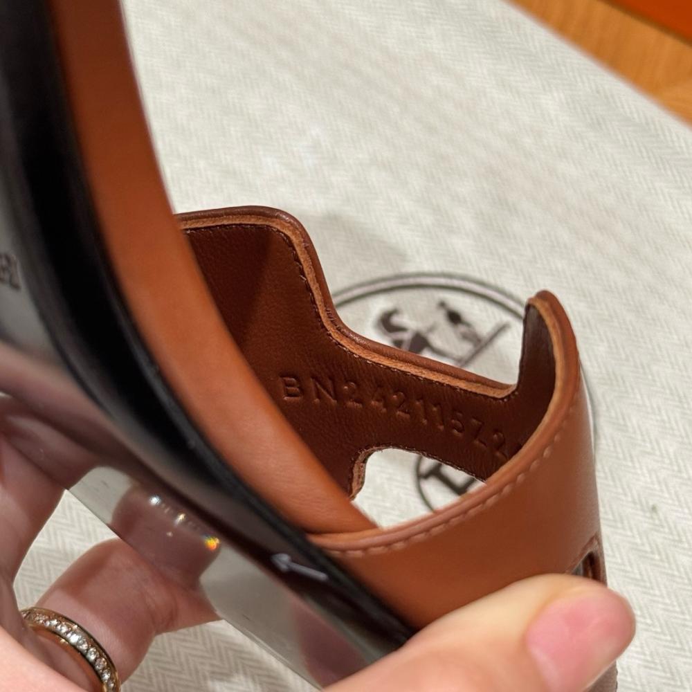 Hermès Oasis Sandals Black &amp; Argent Grey