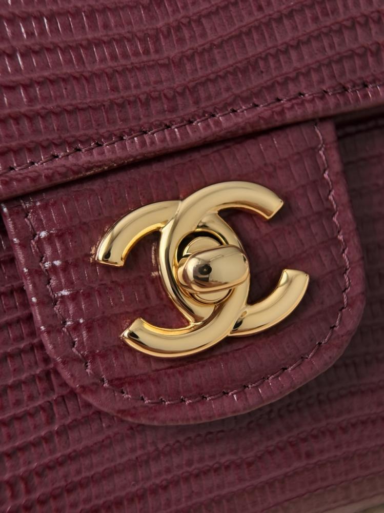 Chanel Kertenkele Derisi Desenli Uzun Üstten Saplı El Çantası