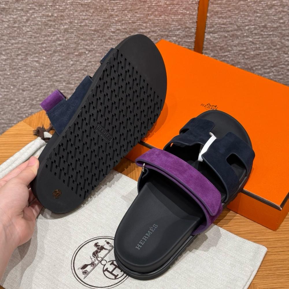 Hermès Chypre Sandals - Clay Beige