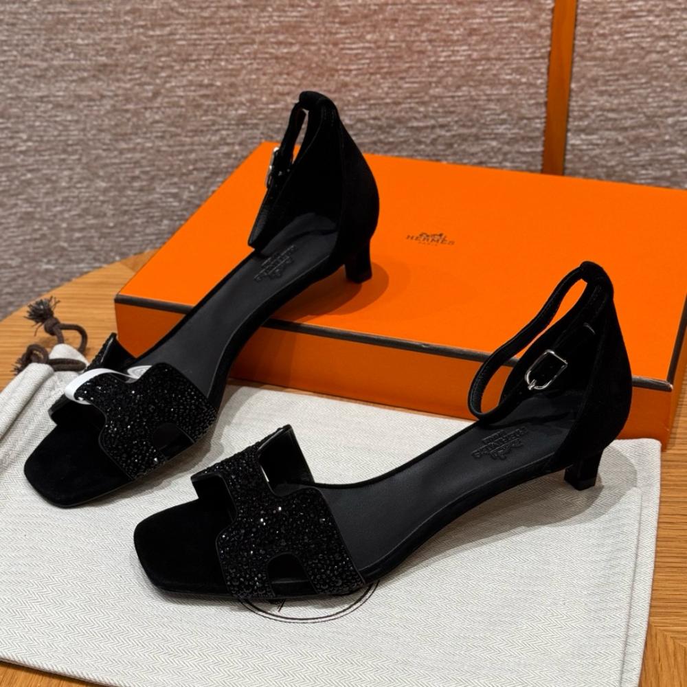 Hermès Oasis Sandals Black & Argent Grey