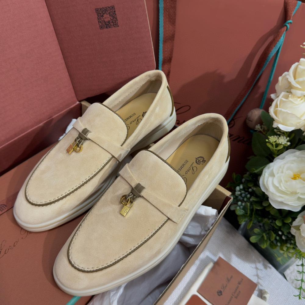 Loro Piana Yaz Büyüsü Yürüyüş Ayakkabısı - Tereyağı - Glimmer of Luxury