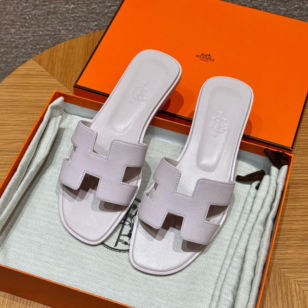 Hermès Oran Sandals Gray Argent