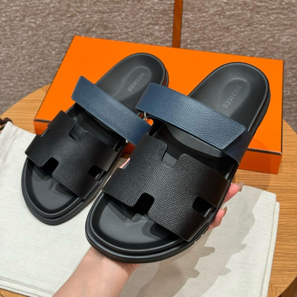 Hermès Chypre Sandals - Clay Beige