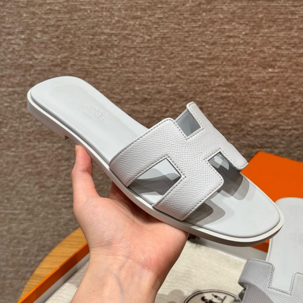 Hermès Oran Sandals Gray Argent