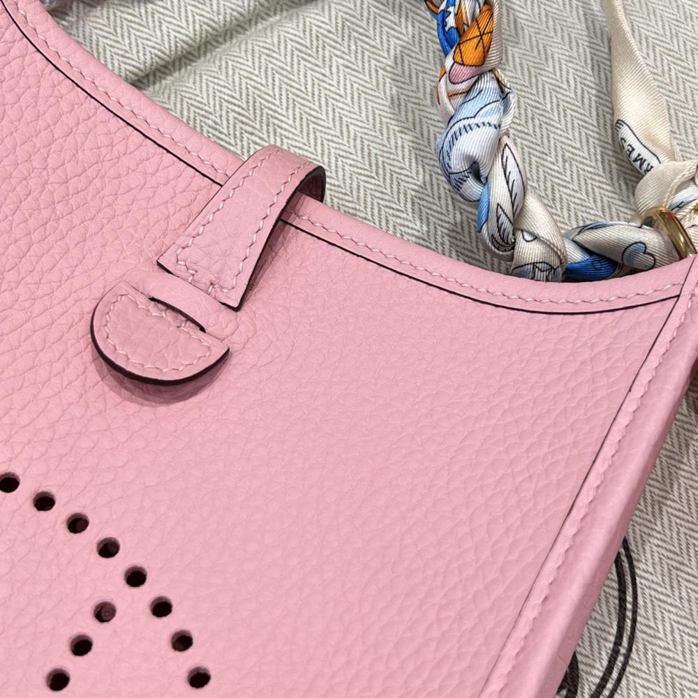 Hermès Evelyne 16cm Togo Leather Shoulder Bag