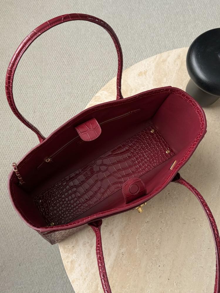 Chanel Küçük Cerf Alışveriş Çantası – Bordo
