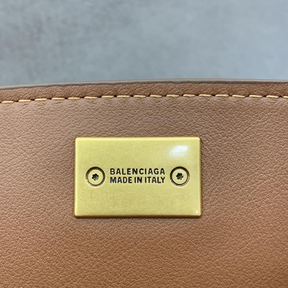 Balenciaga Rodeo Top Handle Bag