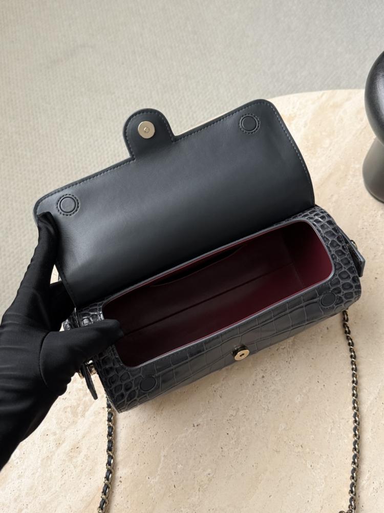 Chanel Zincirli Clutch Crocodile