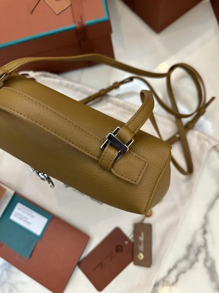 Loro Piana 23.5 Extra Cep