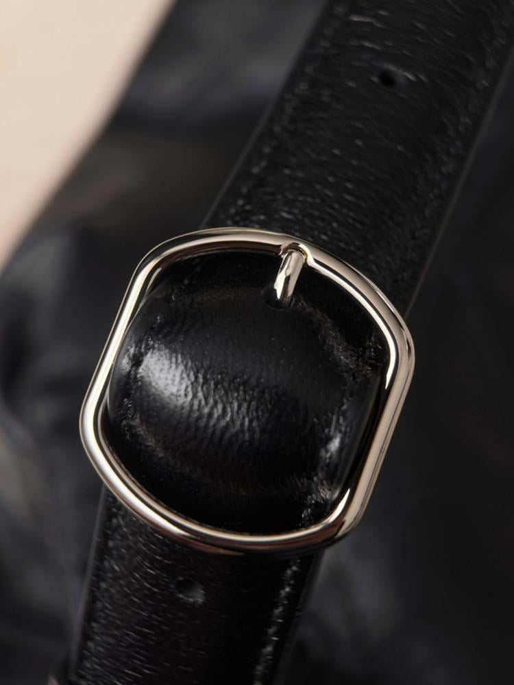 Chanel S26 Maxi Messenger Bag