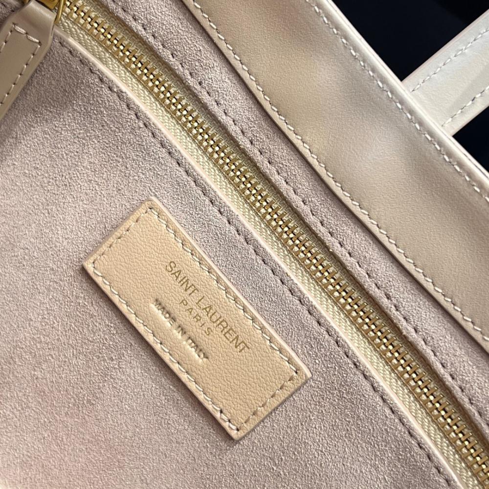 YSL Le 5 A Smooth Leather Hobo Bag