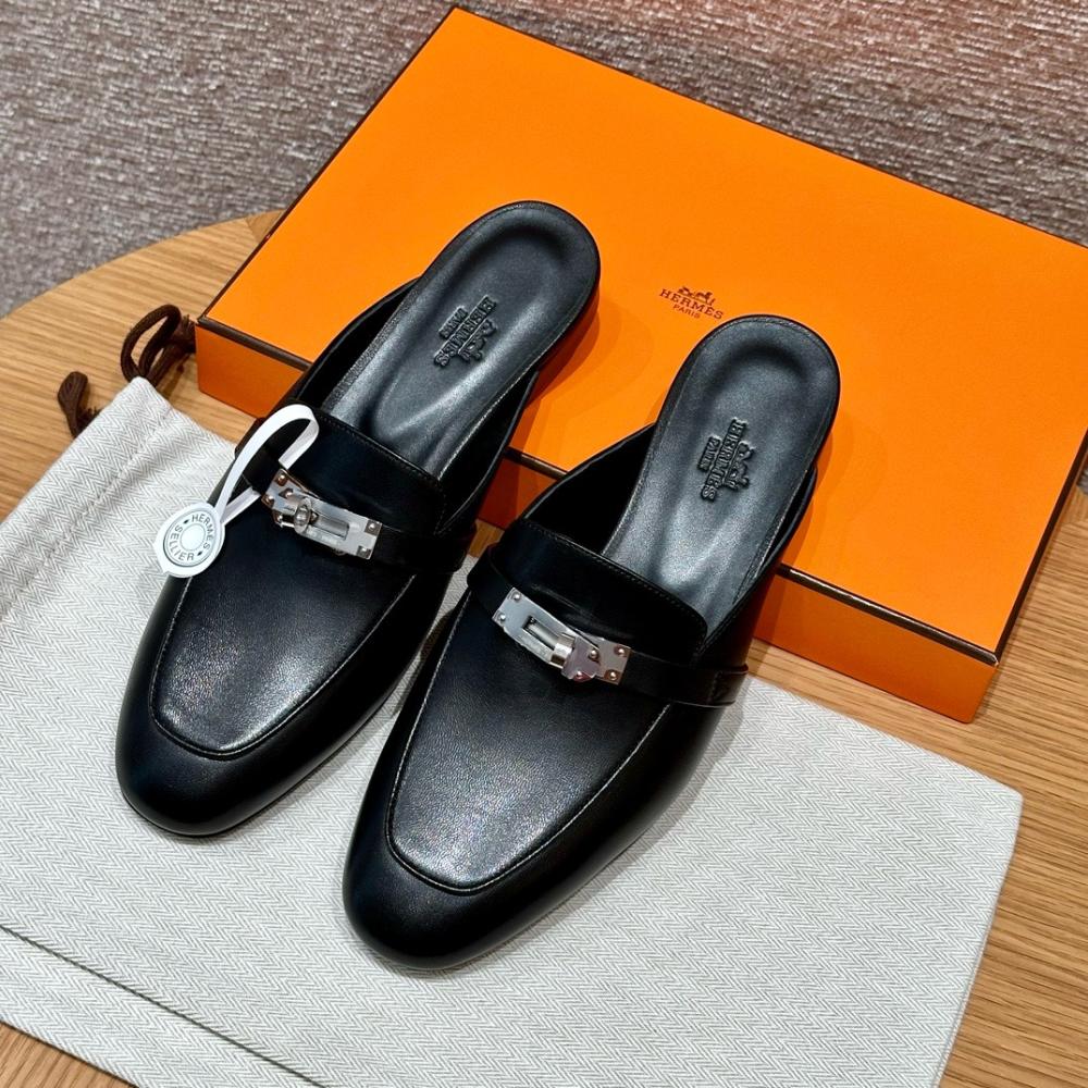 Hermès Oran Sandals Gray Argent