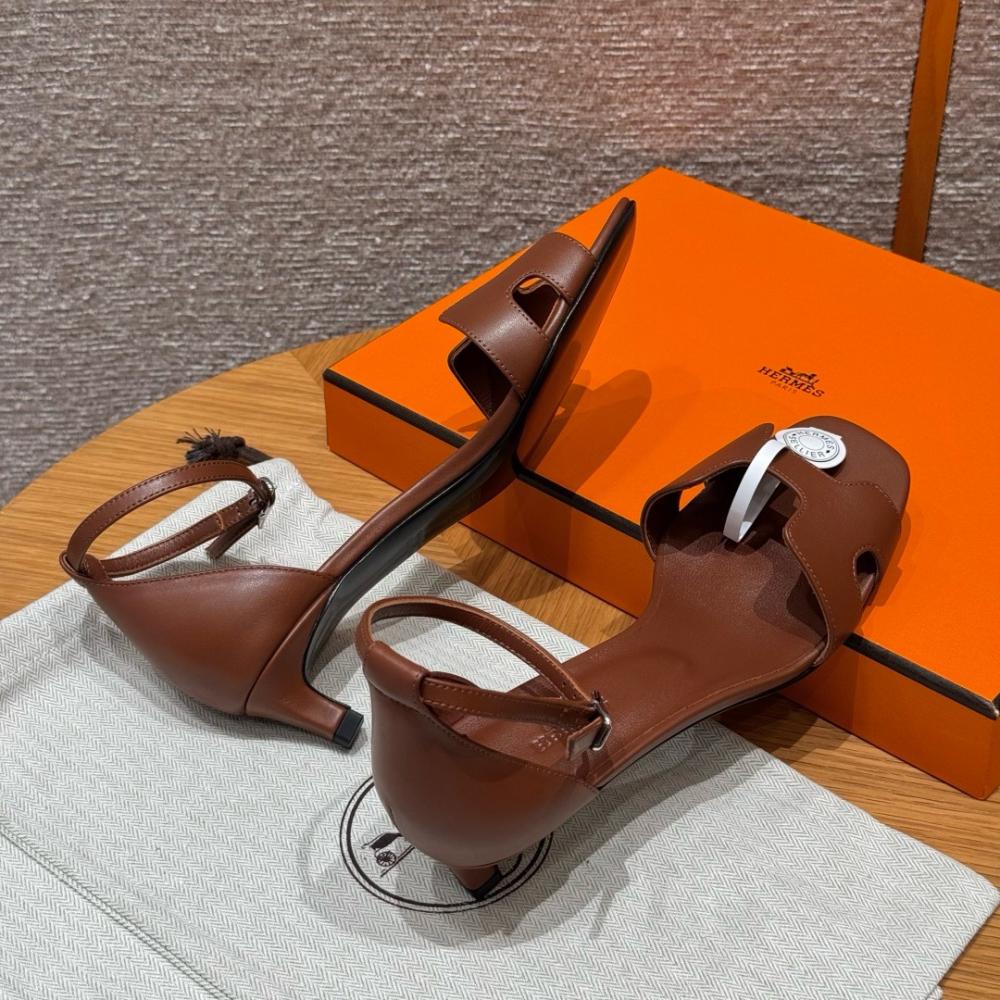 Hermès Oasis Sandals Black &amp; Argent Grey