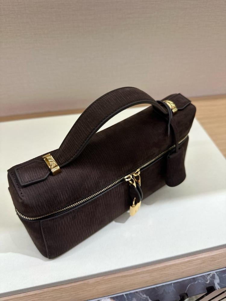 Loro Piana – Extra 23