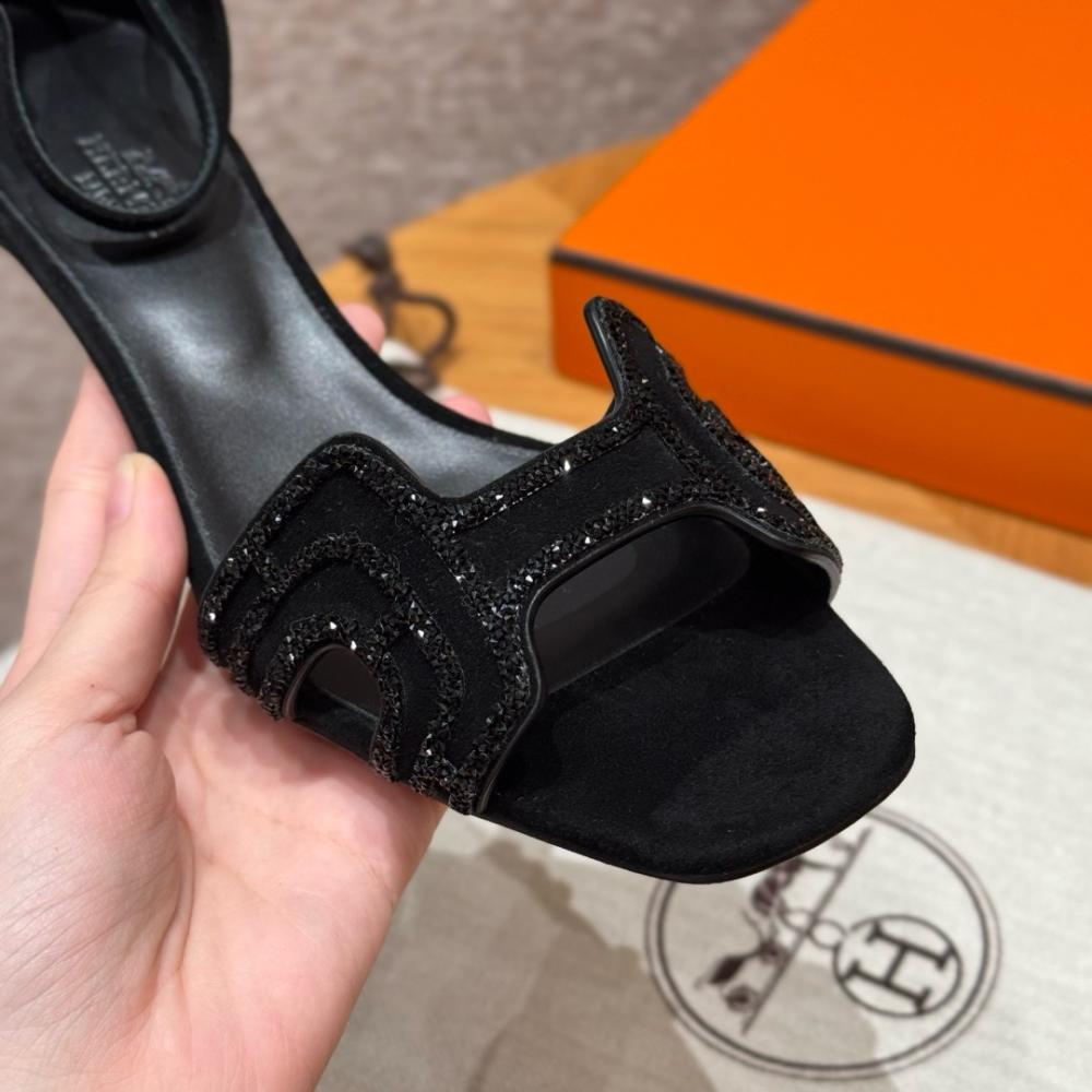 Hermès Oasis Sandals Black &amp; Argent Grey