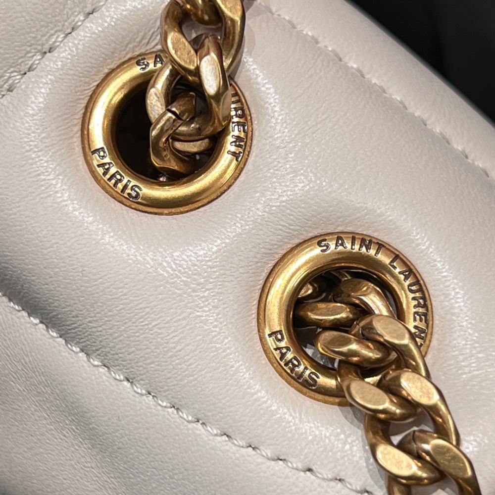 Saint Laurent Puffer Omuz Çantaları - Glimmer of Luxury